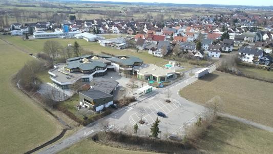 Das Schulgebäude